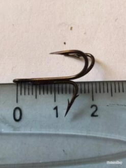 39 Hameçon Double N 4 IDEM Réf 9908 Bz Limerick Equerre 90 Degrés Avec Pic Pêche Carnassier Mustad -Pêche à la mouche Soldes 00005 39 hamecon double n 4 ref 9908 bz limerick equerre 90 degres avec pic peche carnassier vmc